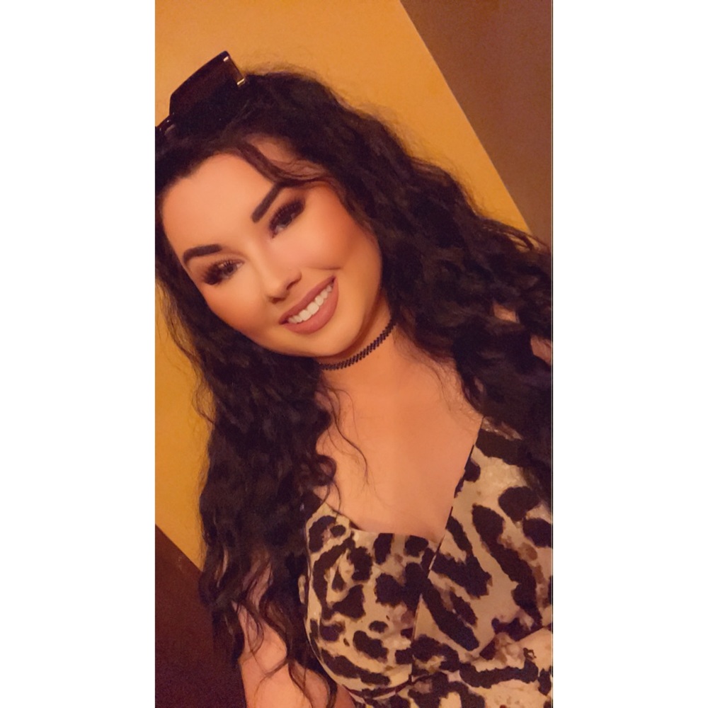 Meet your Posher, Taylor!